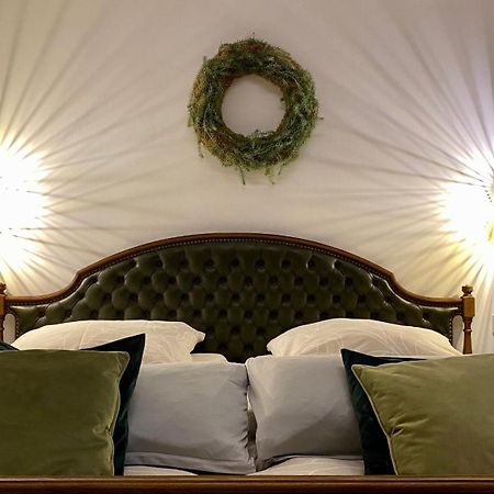 Sonnenhof 1737 - Ferienzimmer & Apartments Barbelroth Екстериор снимка