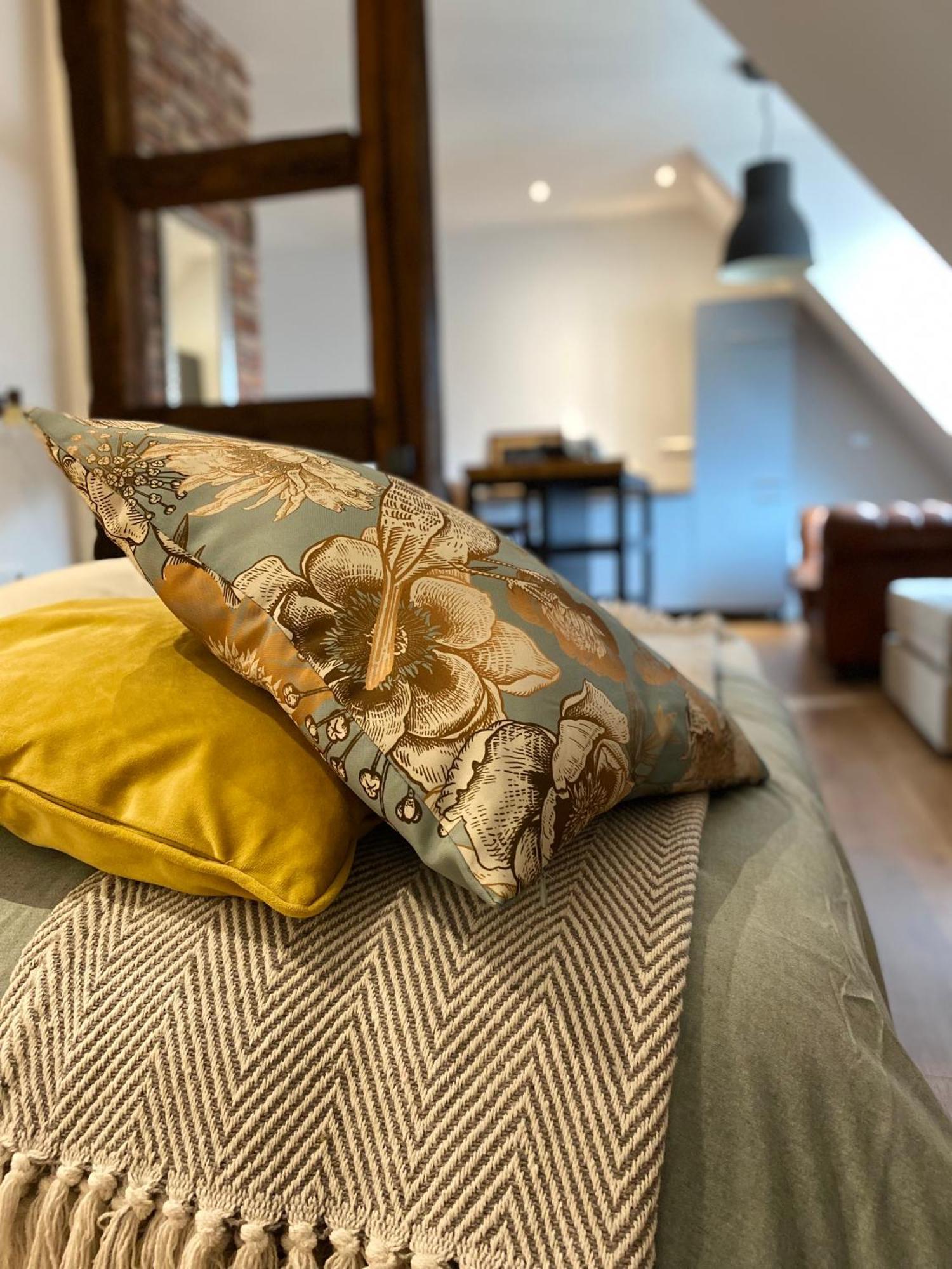 Sonnenhof 1737 - Ferienzimmer & Apartments Barbelroth Екстериор снимка