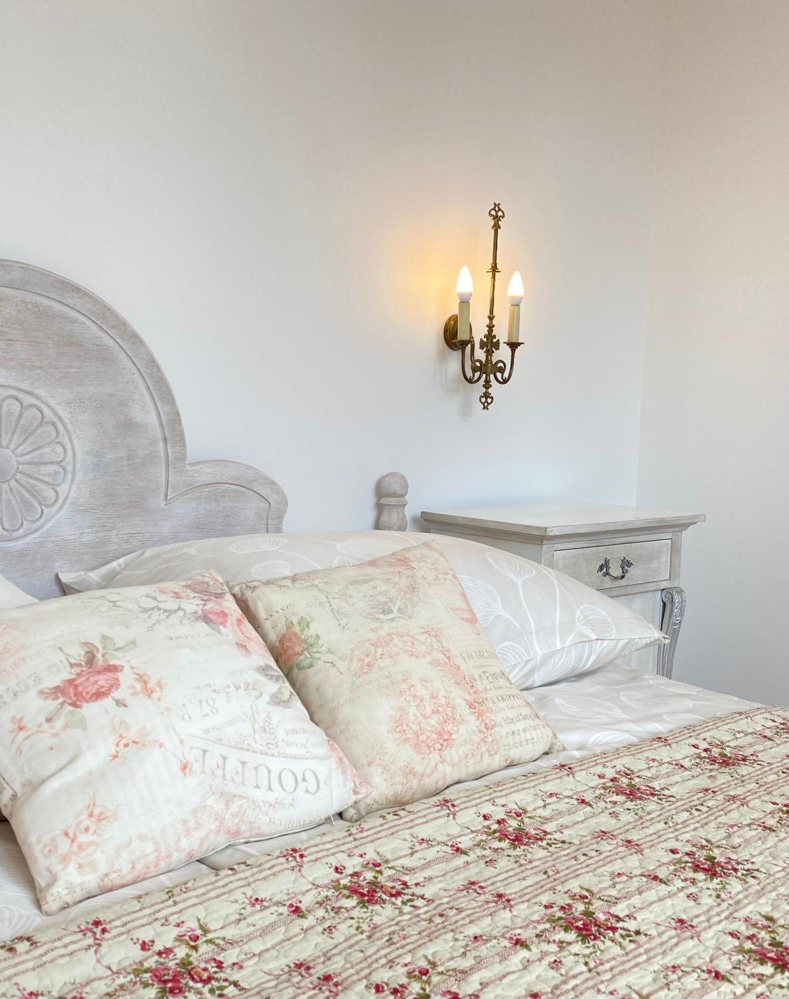 Sonnenhof 1737 - Ferienzimmer & Apartments Barbelroth Екстериор снимка
