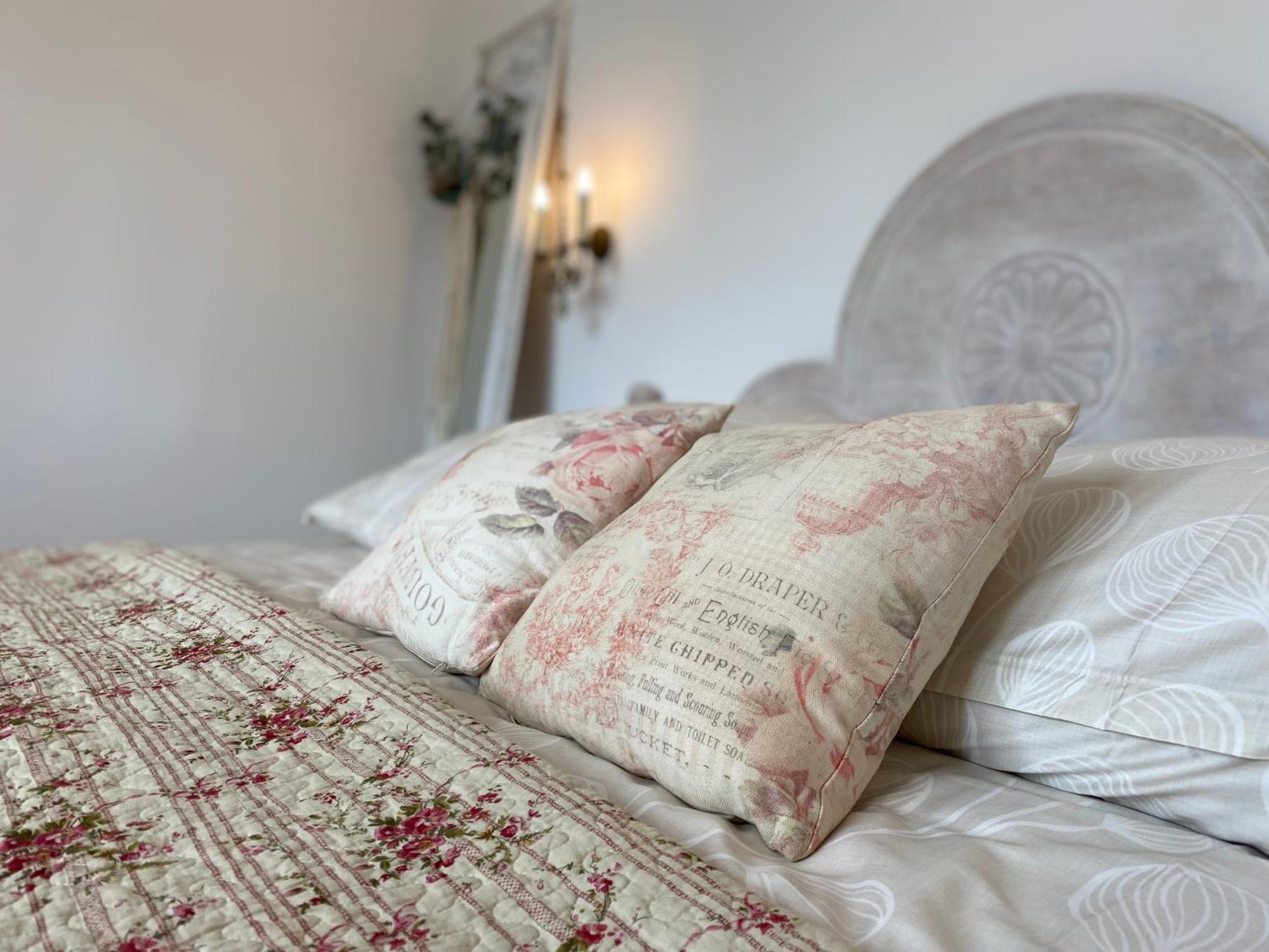Sonnenhof 1737 - Ferienzimmer & Apartments Barbelroth Екстериор снимка